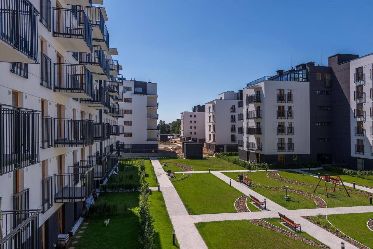 Okecie Airport Studio Bakalarska 2 P&O Serviced Apartments Varsovia Exterior foto